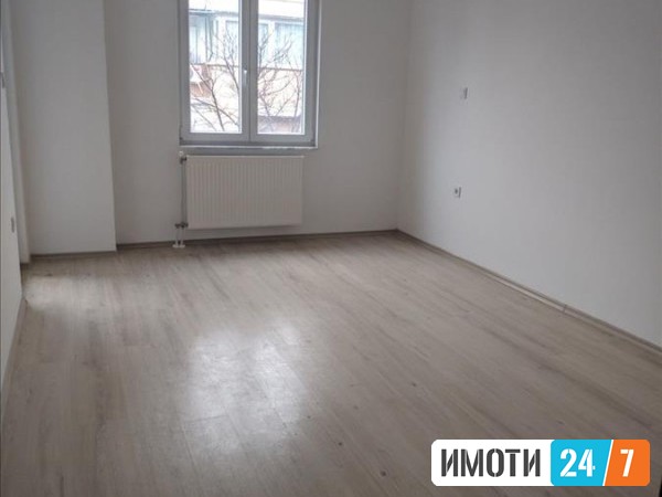 Sell Apartment in   Karposh 2