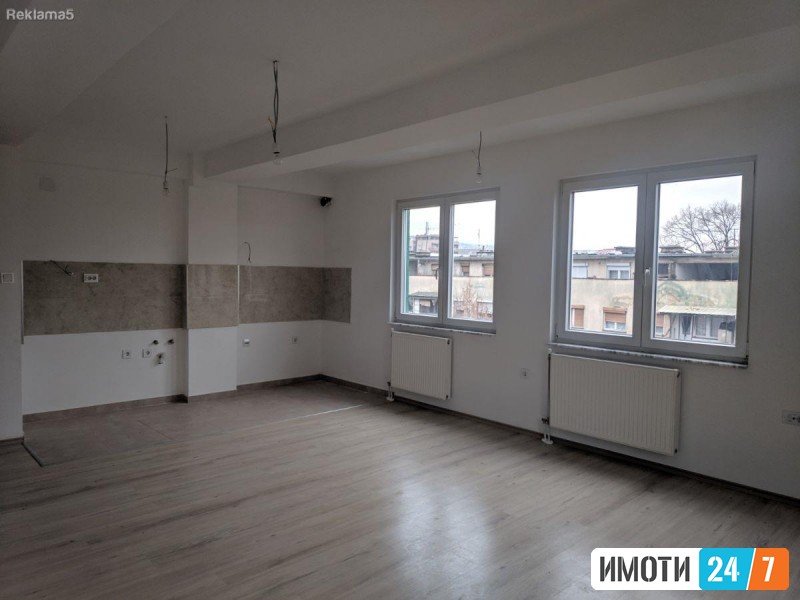 Sell Apartment in   Karposh 2