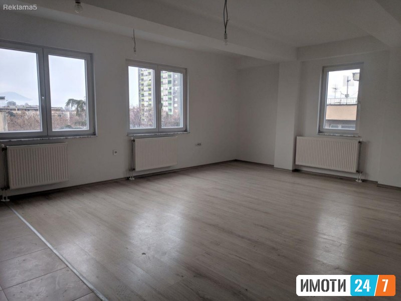 Sell Apartment in   Karposh 2