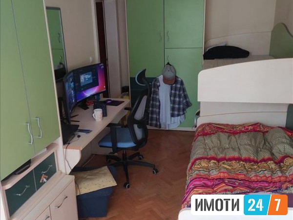 Sell Apartment in   Karposh 3