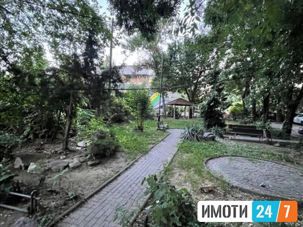 Се продава Стан во  нас Центар