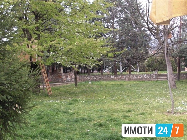 Се продава Куќа во  нас Нерези
