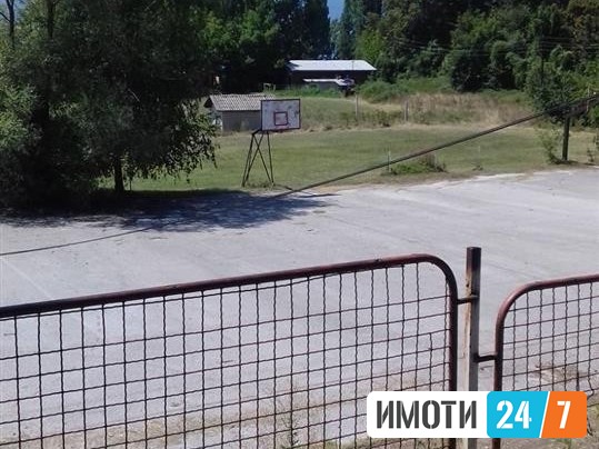 Се продава Деловен простор во  нас Други