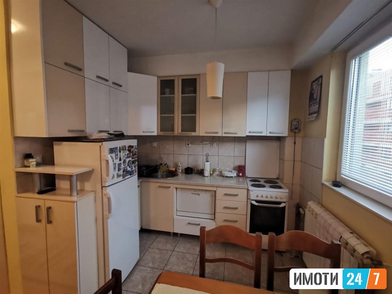 Се продава Стан во  нас Центар