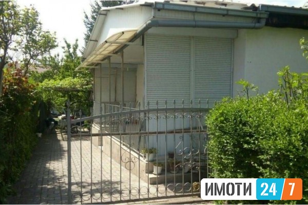 Се продава Куќа во  нас Козле