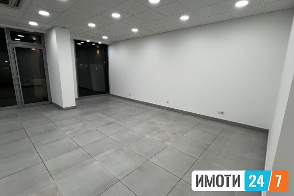 Се продава Деловен простор во  нас Центар