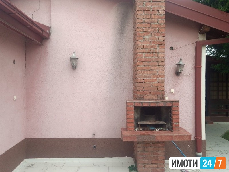 Rent House in   Pintija