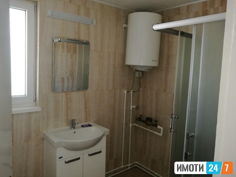 Се продава Стан во  нас Центар