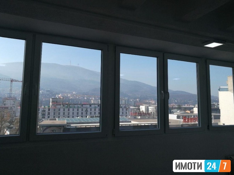 Се продава Стан во  нас Центар