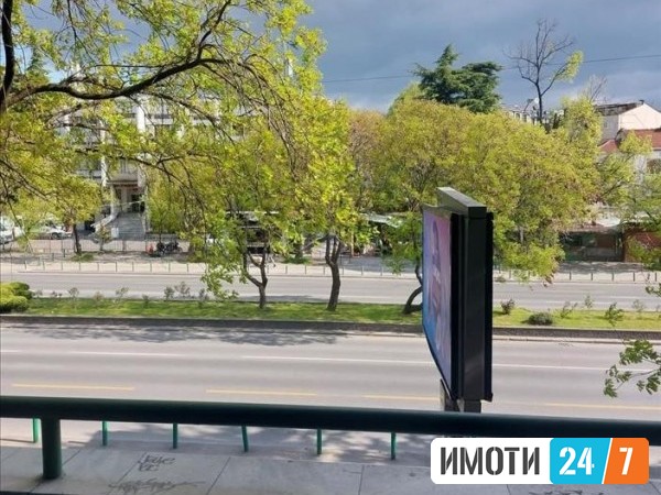 Се продава Деловен простор во  нас Центар