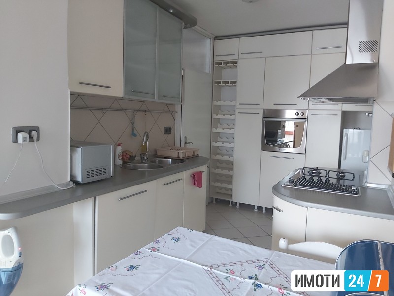 Се издава Стан во  нас Центар