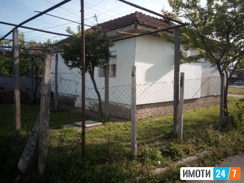 Sell House in   GjPetrov