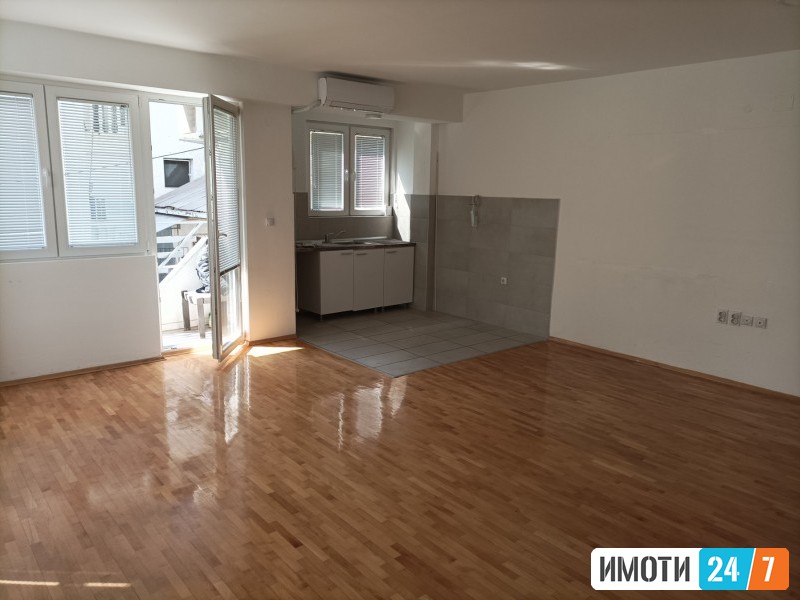 Rent Apartment in   Centar