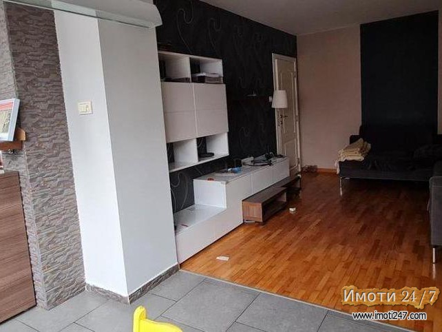 Урбан Ливинг продава 4 собен стан во Карпош 1