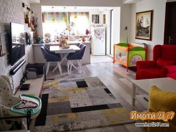 Урбан Ливинг издава 4 собен стан во Порта Влае